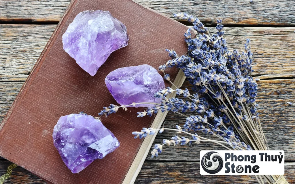 Amethyst Là Gì? Thạch Anh Tím Có Tác Dụng Gì?